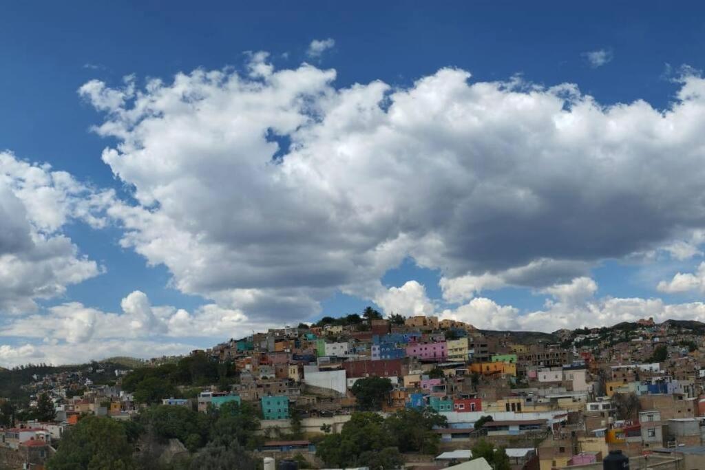 Casa Divino Rostro *